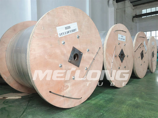 ASTM B704 인콜로이 825 스테인레스 강은 캡슐화된 제어 라인을 관을 달아 감겼습니다